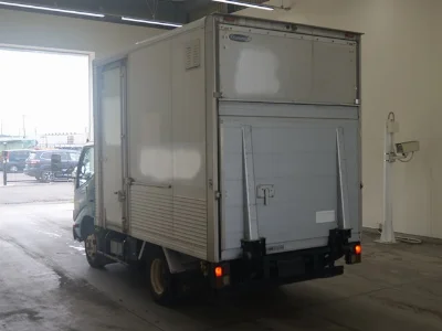 TOYOTA DYNA