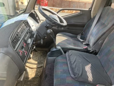 MITSUBISHI CANTER