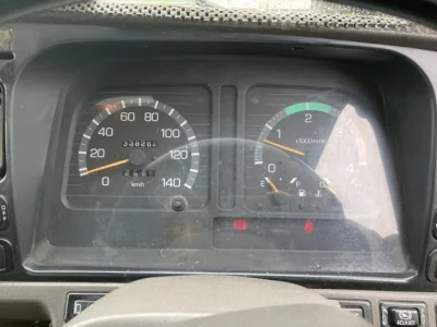 MITSUBISHI CANTER