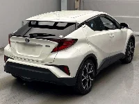 Цена авто Toyota C-HR с аукционов Японии, номер кузова ZYX11, пробег 164 000, оценка 2