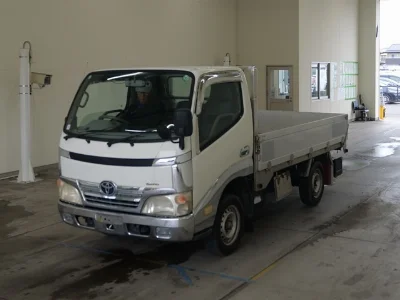 TOYOTA DYNA