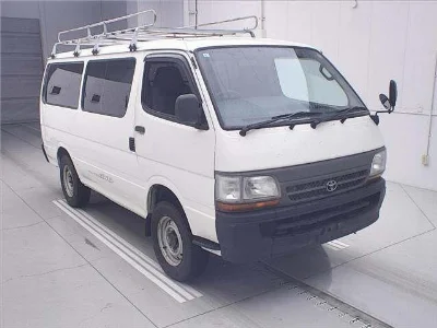 TOYOTA HIACE