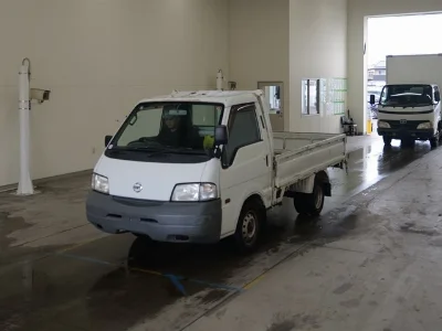 NISSAN VANETTE TRUCK