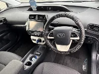 Цена авто Toyota Prius с аукционов Японии, номер кузова ZVW50, пробег 188 000, оценка 6