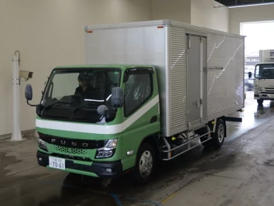 MITSUBISHI CANTER