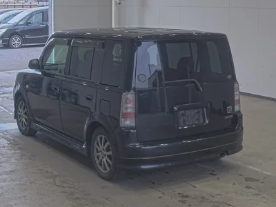 TOYOTA BB