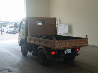 TOYOTA DYNA