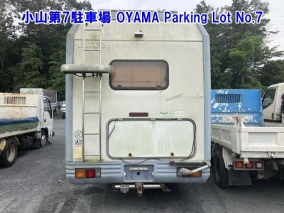 MITSUBISHI CANTER