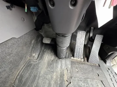 NISSAN UD