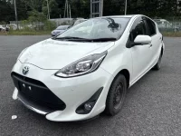 Цена авто Toyota Aqua с аукционов Японии, номер кузова NHP10, пробег 42 000, оценка 13