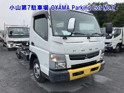 MITSUBISHI CANTER
