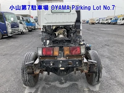 MITSUBISHI CANTER