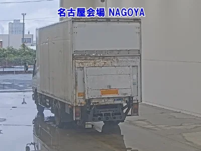 MITSUBISHI CANTER