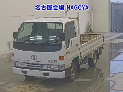 TOYOTA DYNA