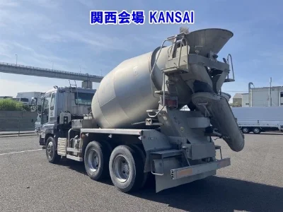 ISUZU GIGA