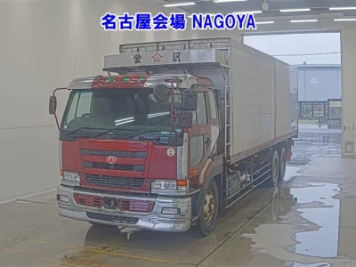 NISSAN UD