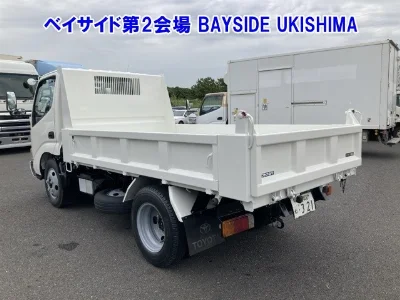 TOYOTA DYNA