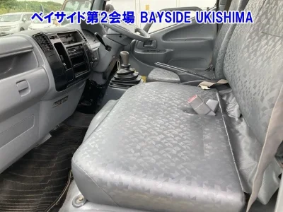 TOYOTA DYNA