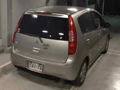 MITSUBISHI COLT