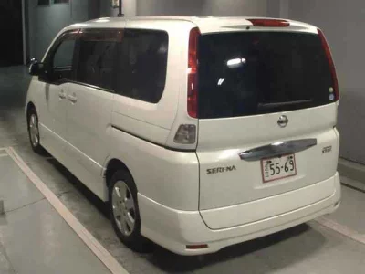 NISSAN SERENA
