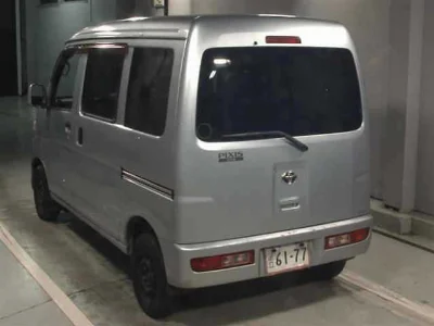 TOYOTA PIXIS VAN
