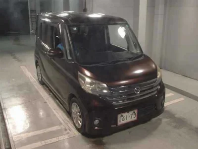 NISSAN DAYZ ROOX