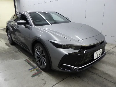 TOYOTA CROWN CROSSOVER
