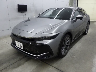 TOYOTA CROWN CROSSOVER