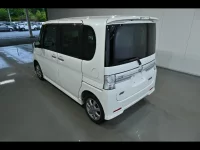Цена авто Daihatsu Tanto с аукционов Японии, номер кузова L375S, пробег 151 000, оценка 6