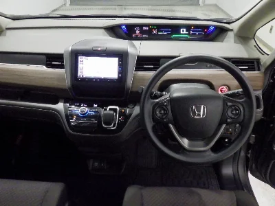 HONDA FREED+