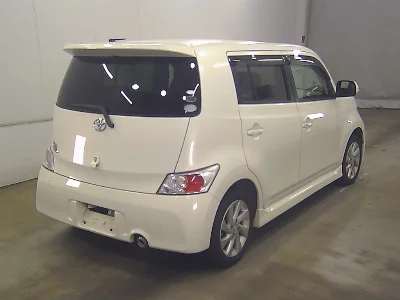 TOYOTA BB