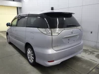 Цена авто Toyota Estima с аукционов Японии, номер кузова ACR55W, пробег 175 000, оценка 6