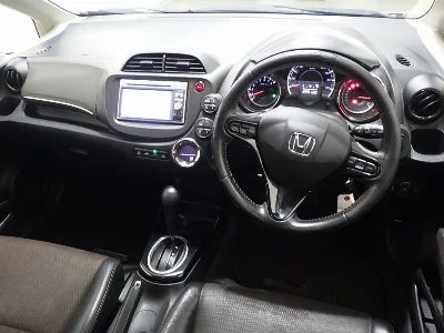 HONDA FIT SHUTTLE
