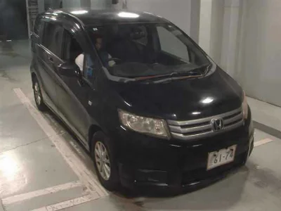HONDA FREED SPIKE