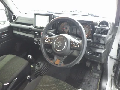 SUZUKI JIMNY SIERRA