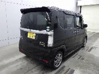 Цена авто Honda N-Box с аукционов Японии, номер кузова JF1, пробег 73 000, оценка 2