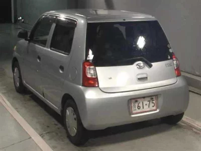 DAIHATSU ESSE