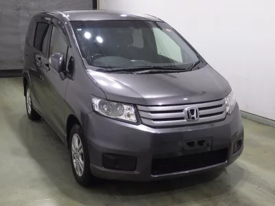HONDA FREED SPIKE