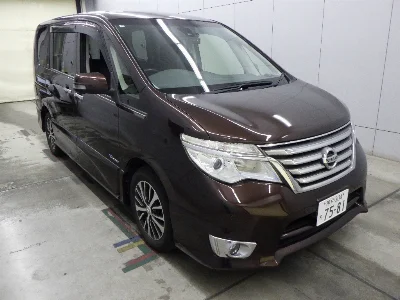 NISSAN SERENA