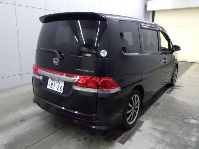 HONDA STEP WAGON