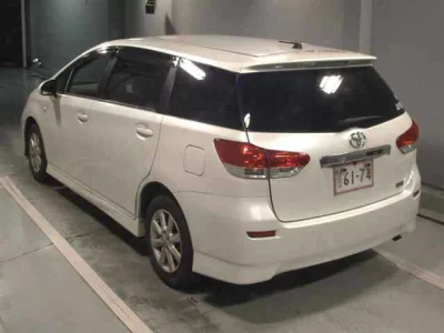 TOYOTA WISH