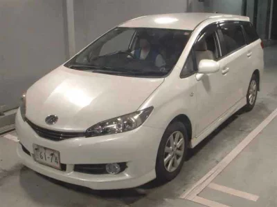 TOYOTA WISH
