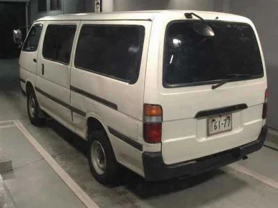 TOYOTA HIACE VAN