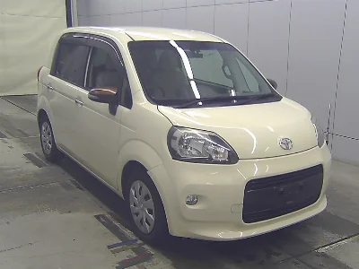 TOYOTA PORTE