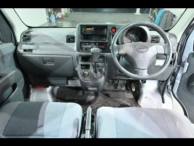 DAIHATSU HIJET VAN