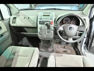 HONDA MOBILIO
