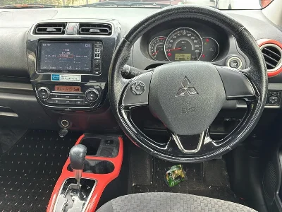 MITSUBISHI MIRAGE