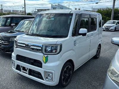 DAIHATSU WAKE