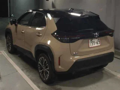 TOYOTA YARIS CROSS