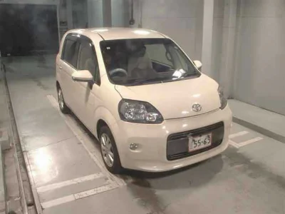 TOYOTA PORTE